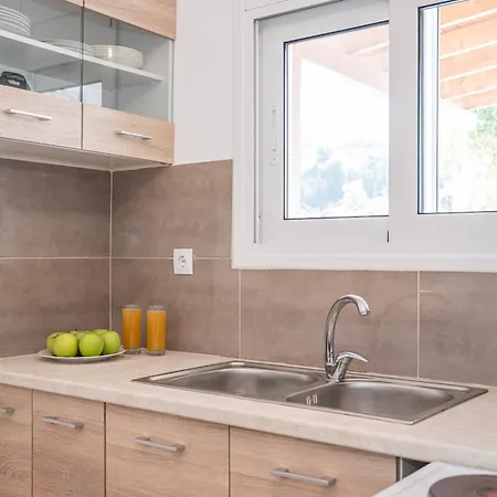 Дом отдыха Giannis Place