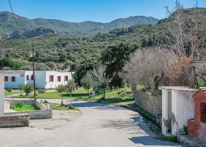 Giannis Place * Arnitha