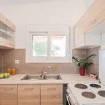 Giannis Place Nyaraló