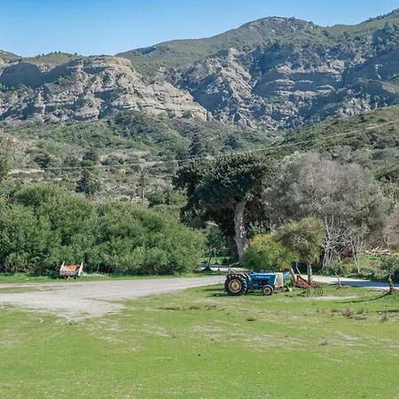 بيت للعطل Giannis Place Arnitha